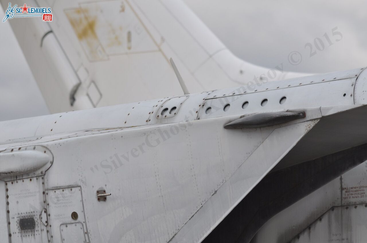 MiG-25BM_35.jpg