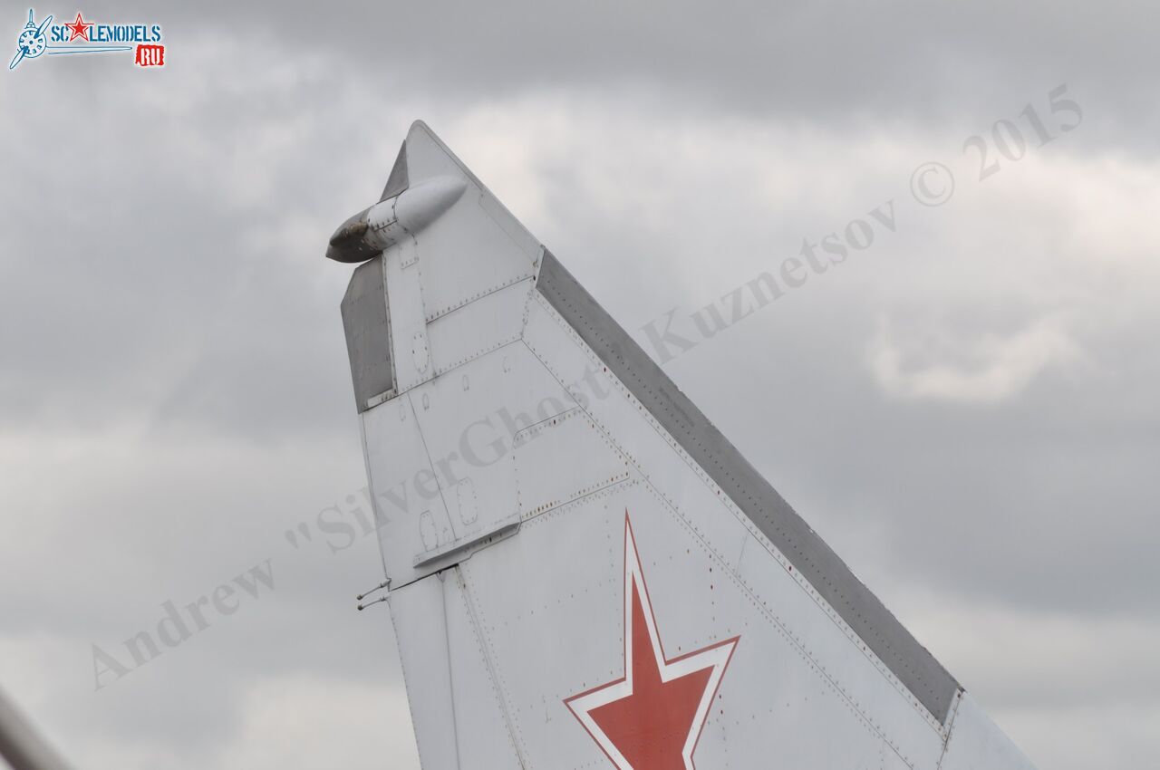 MiG-25BM_47.jpg