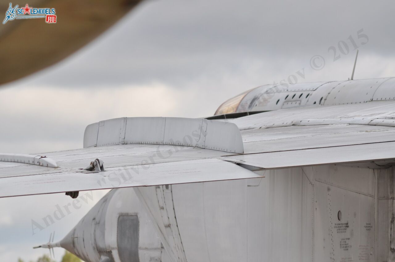 MiG-25BM_5.jpg