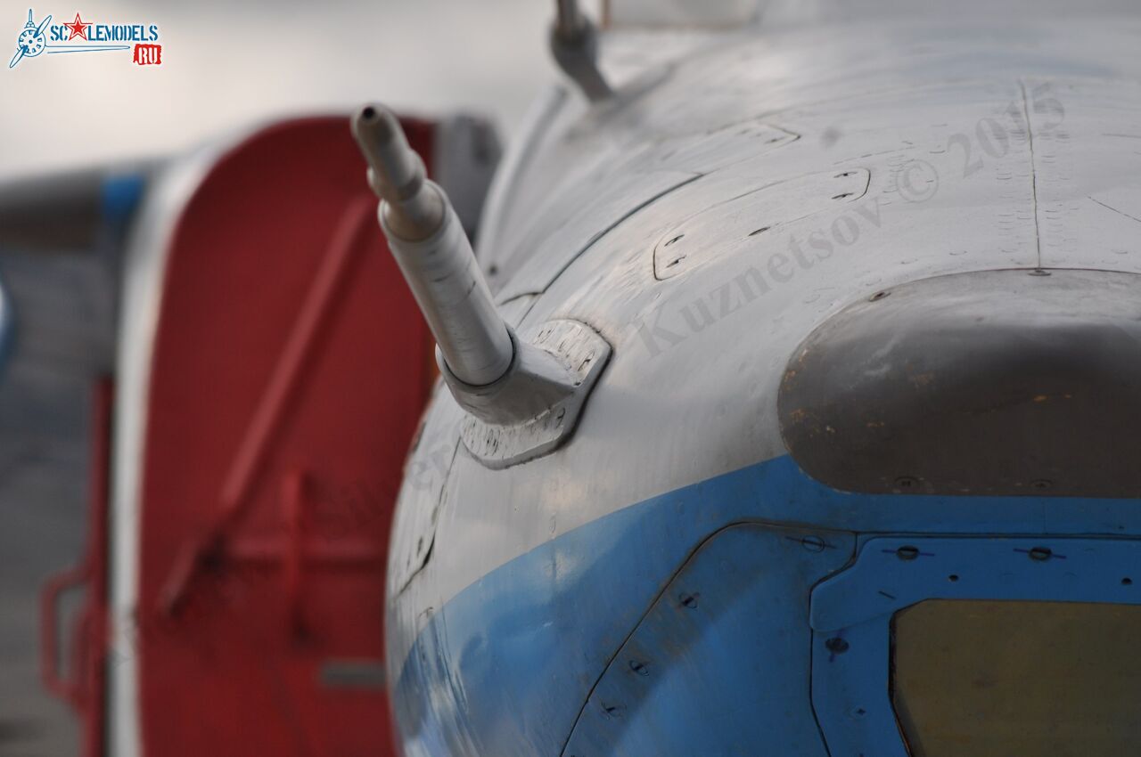 MiG-27M_177.jpg