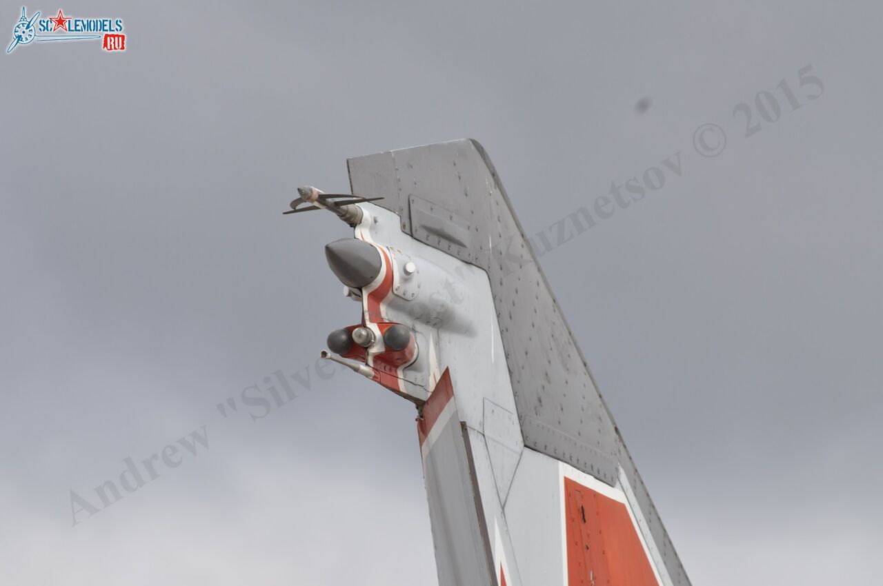 MiG-27M_51.jpg