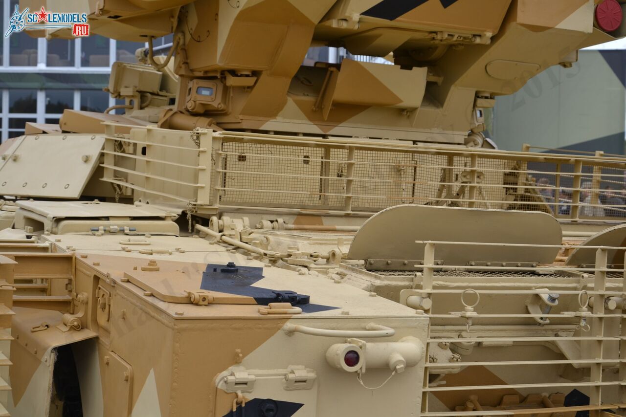 BMPT-72_34.jpg