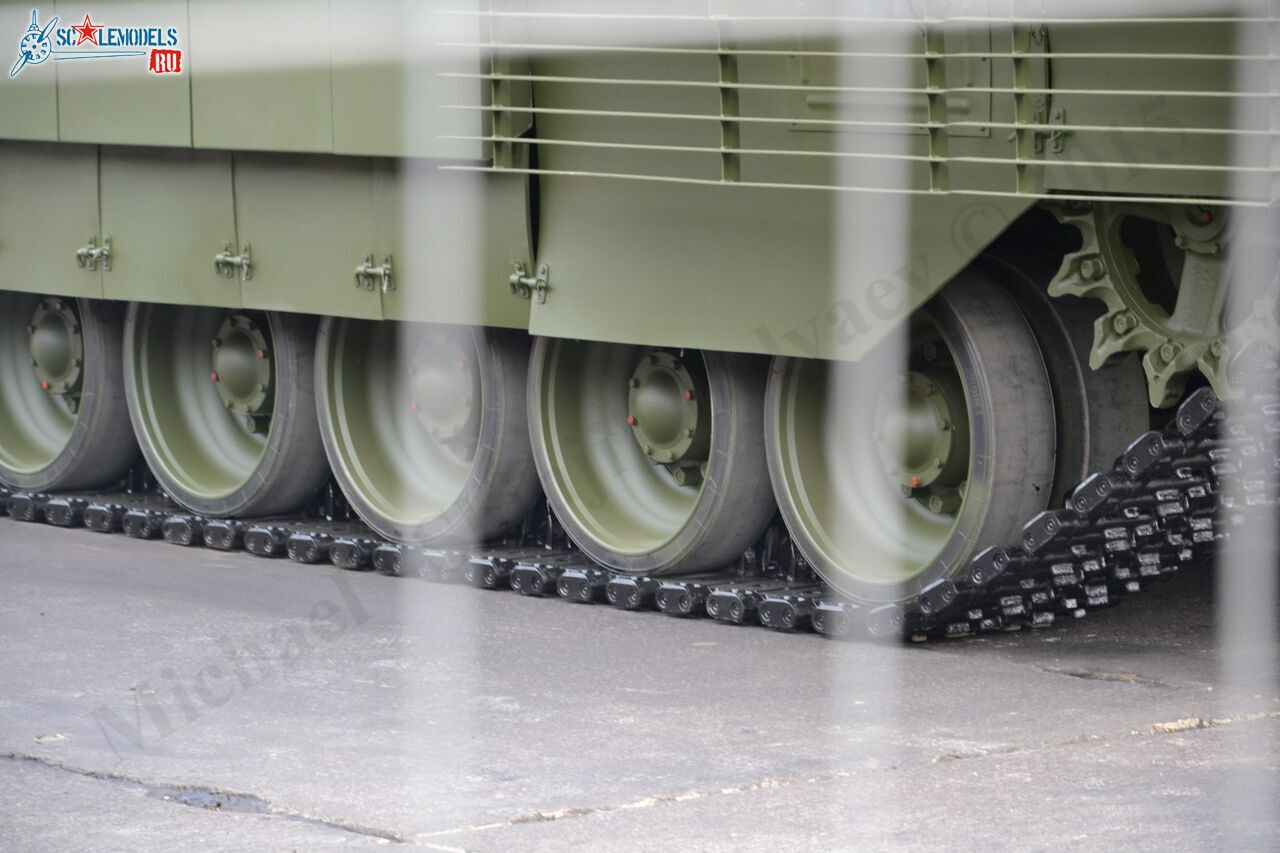 T-14_Armata_23.jpg