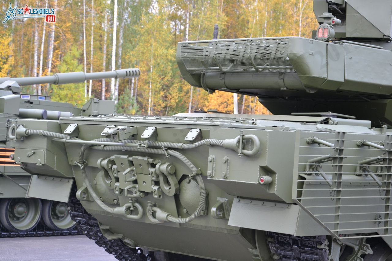 T-14_Armata_57.jpg