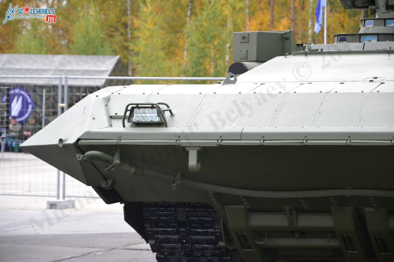 T-15_Armata_20.jpg