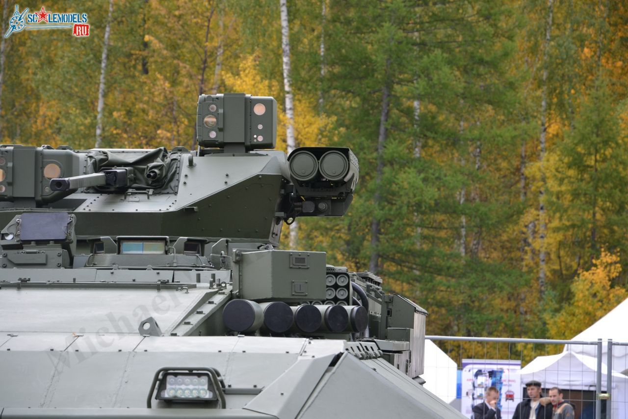 T-15_Armata_22.jpg