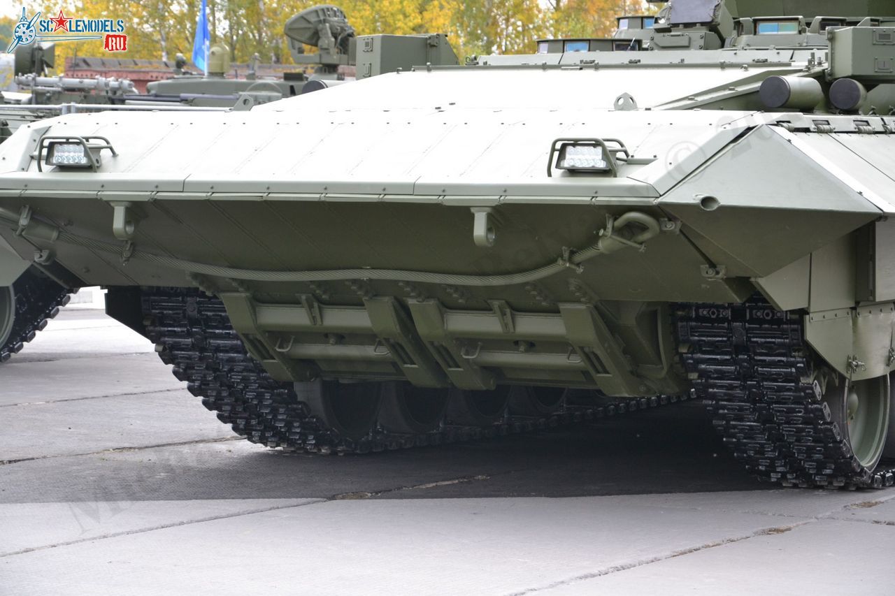 T-15_Armata_26.jpg