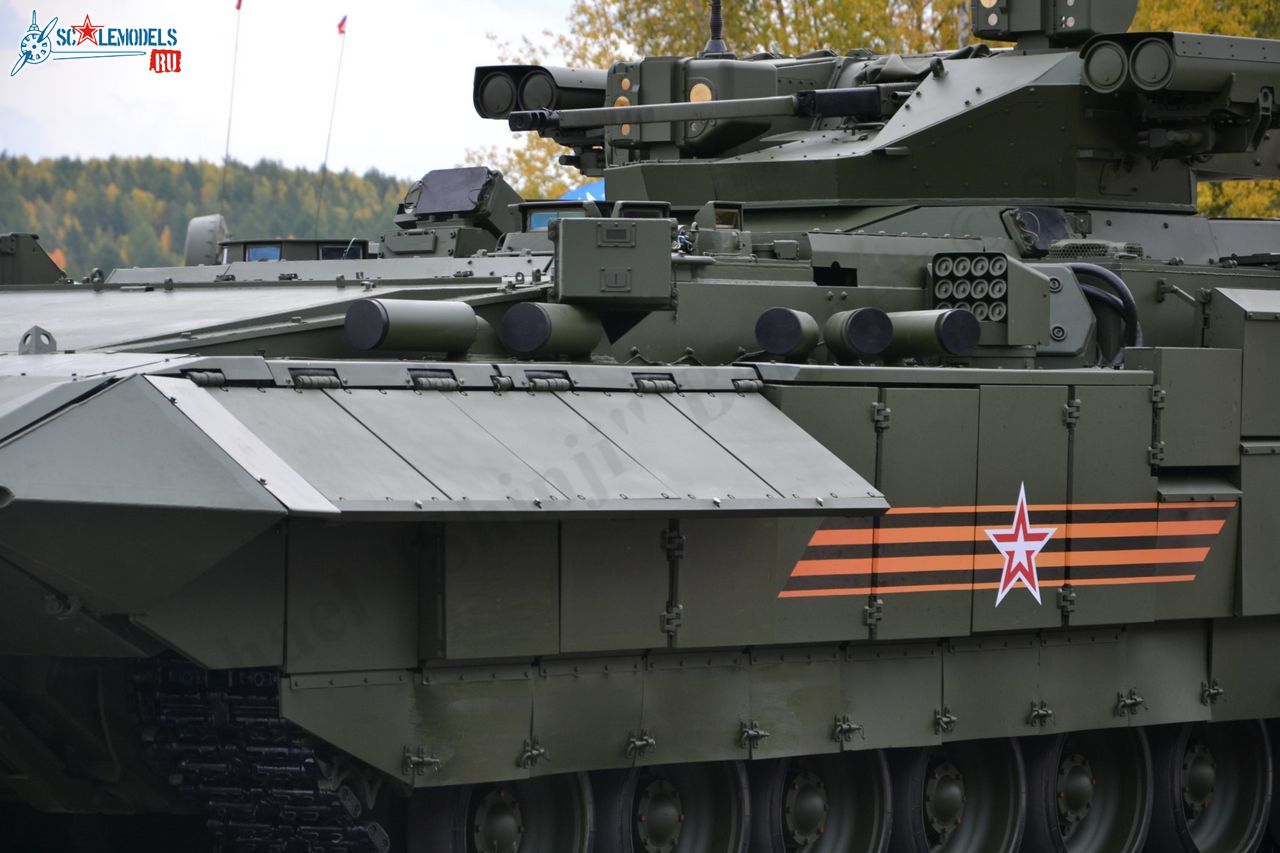 T-15_Armata_33.jpg