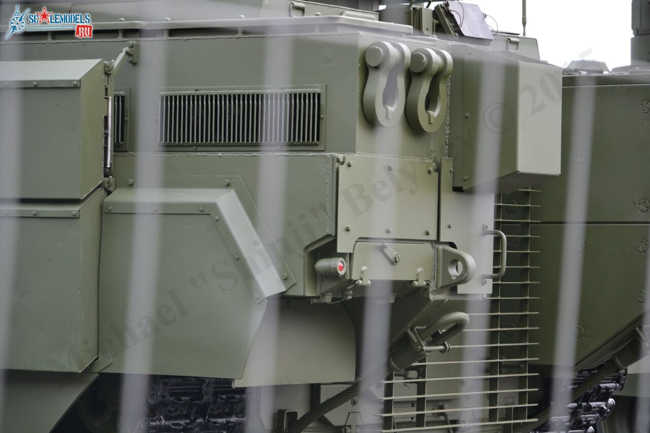 T-15_Armata_50.jpg