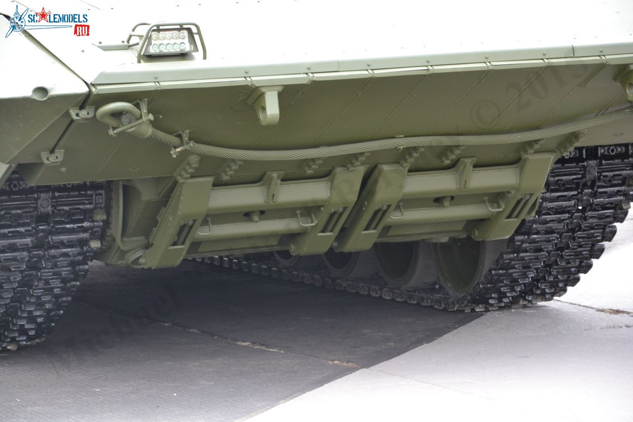 T-15_Armata_9.jpg