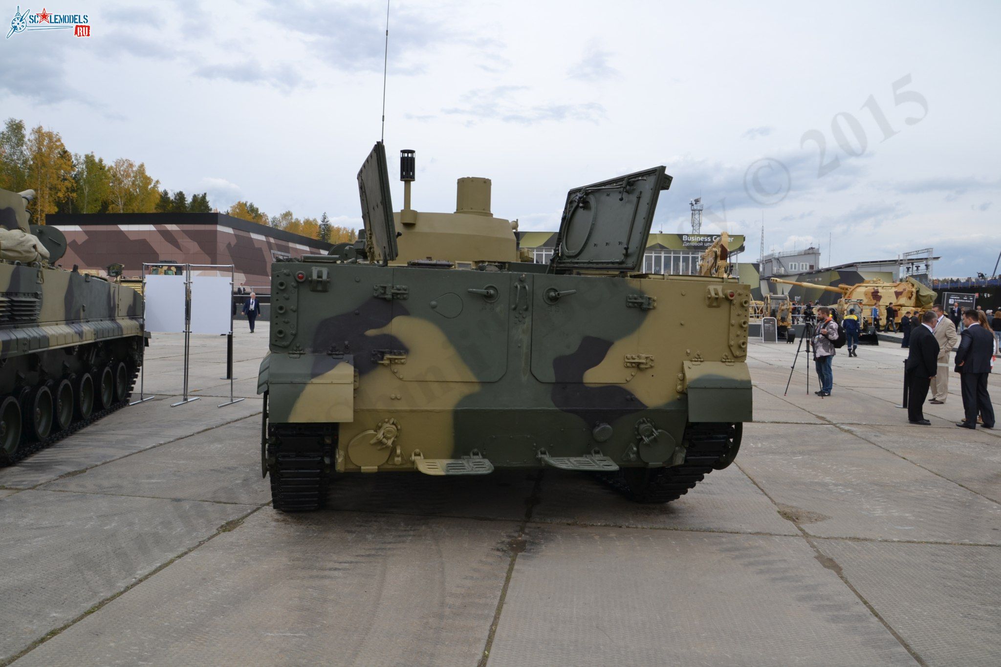 BMP-3_40.jpg