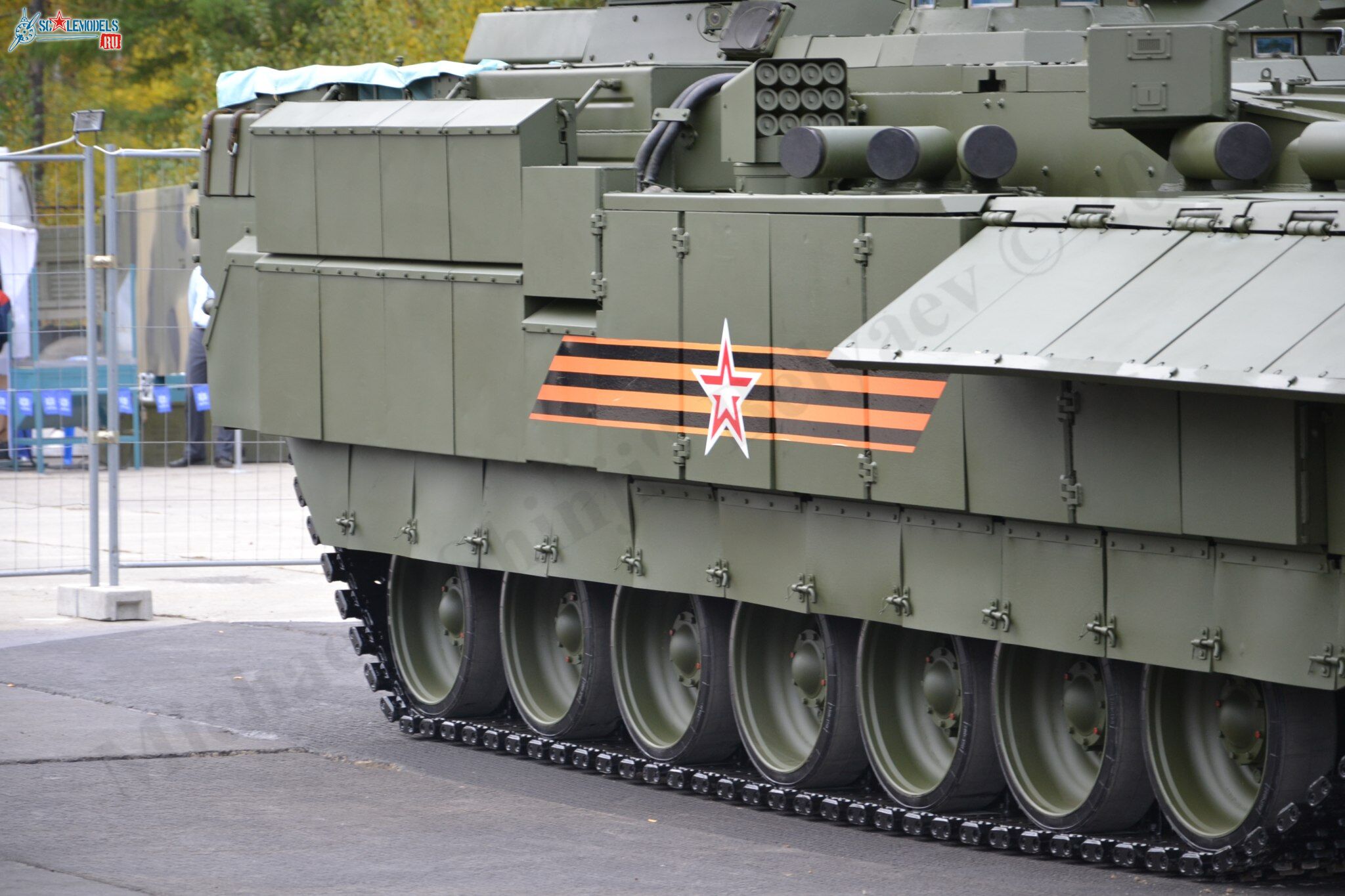 T-15_Armata_3.jpg