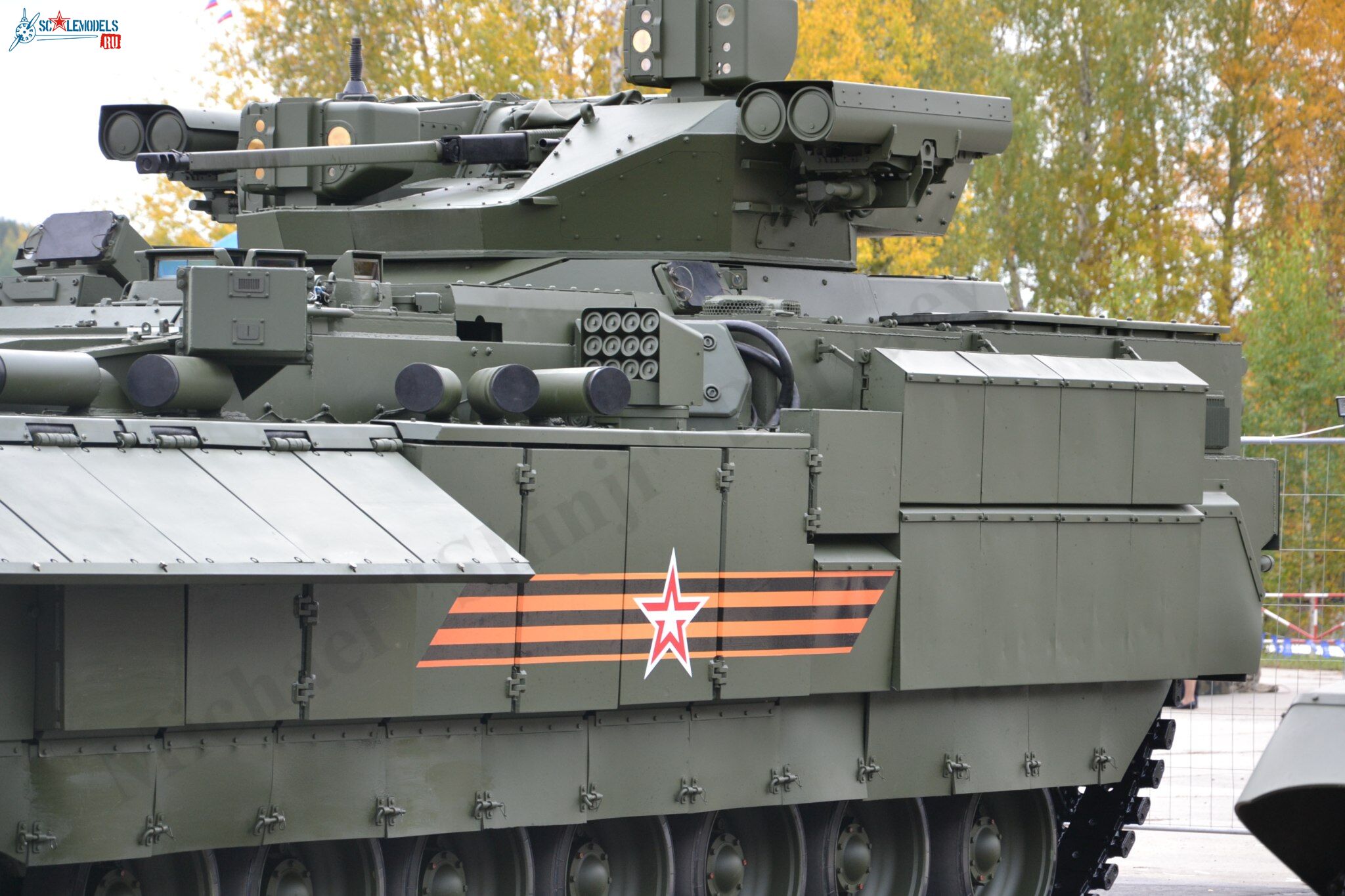 T-15_Armata_34.jpg