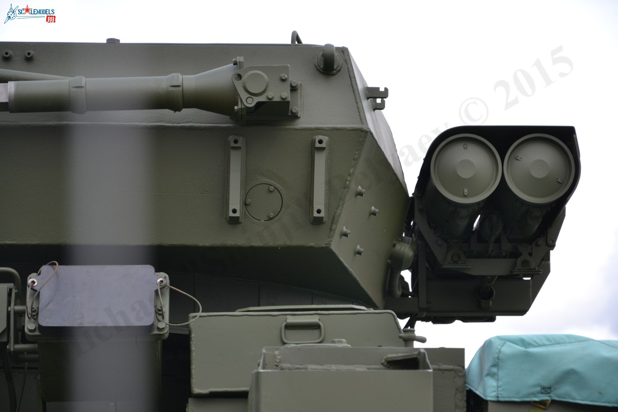 T-15_Armata_73.jpg
