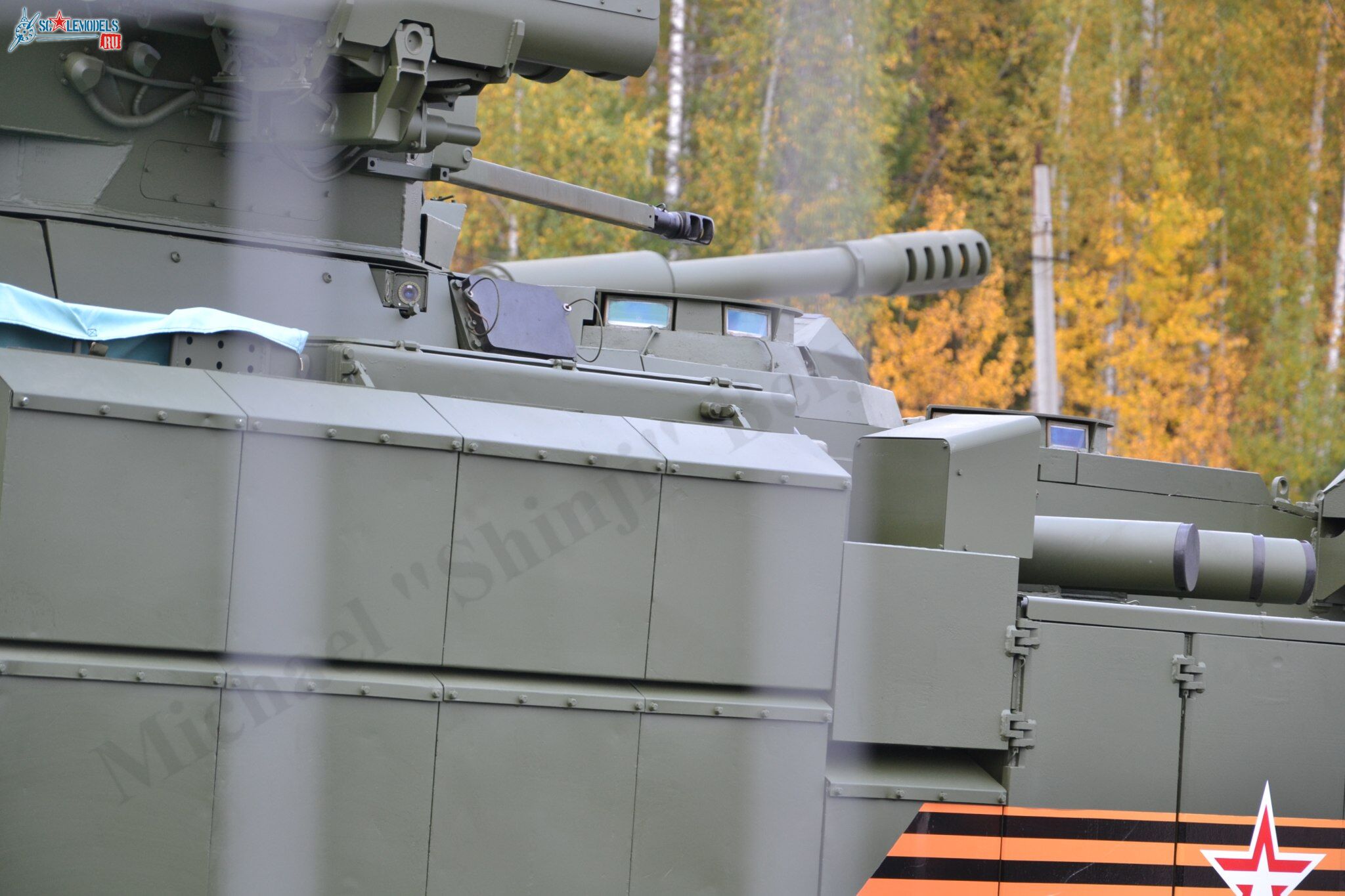 T-15_Armata_96.jpg