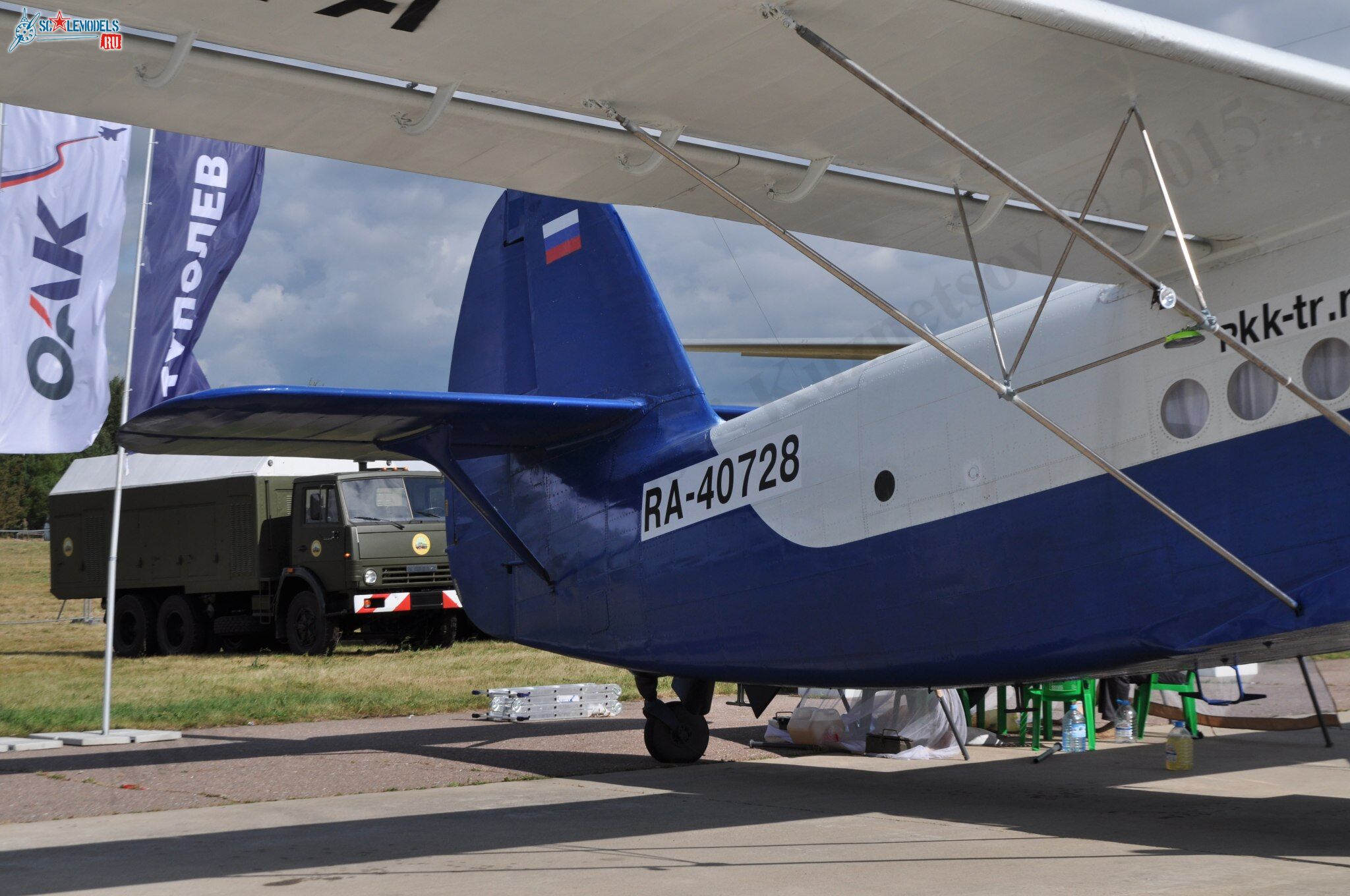 TR-301_RA-4072812.jpg