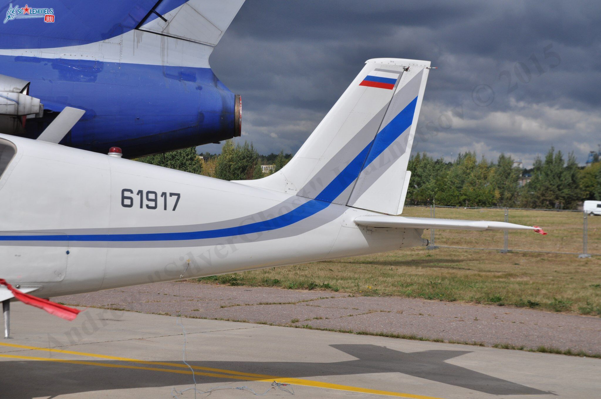 Il-103_37.jpg