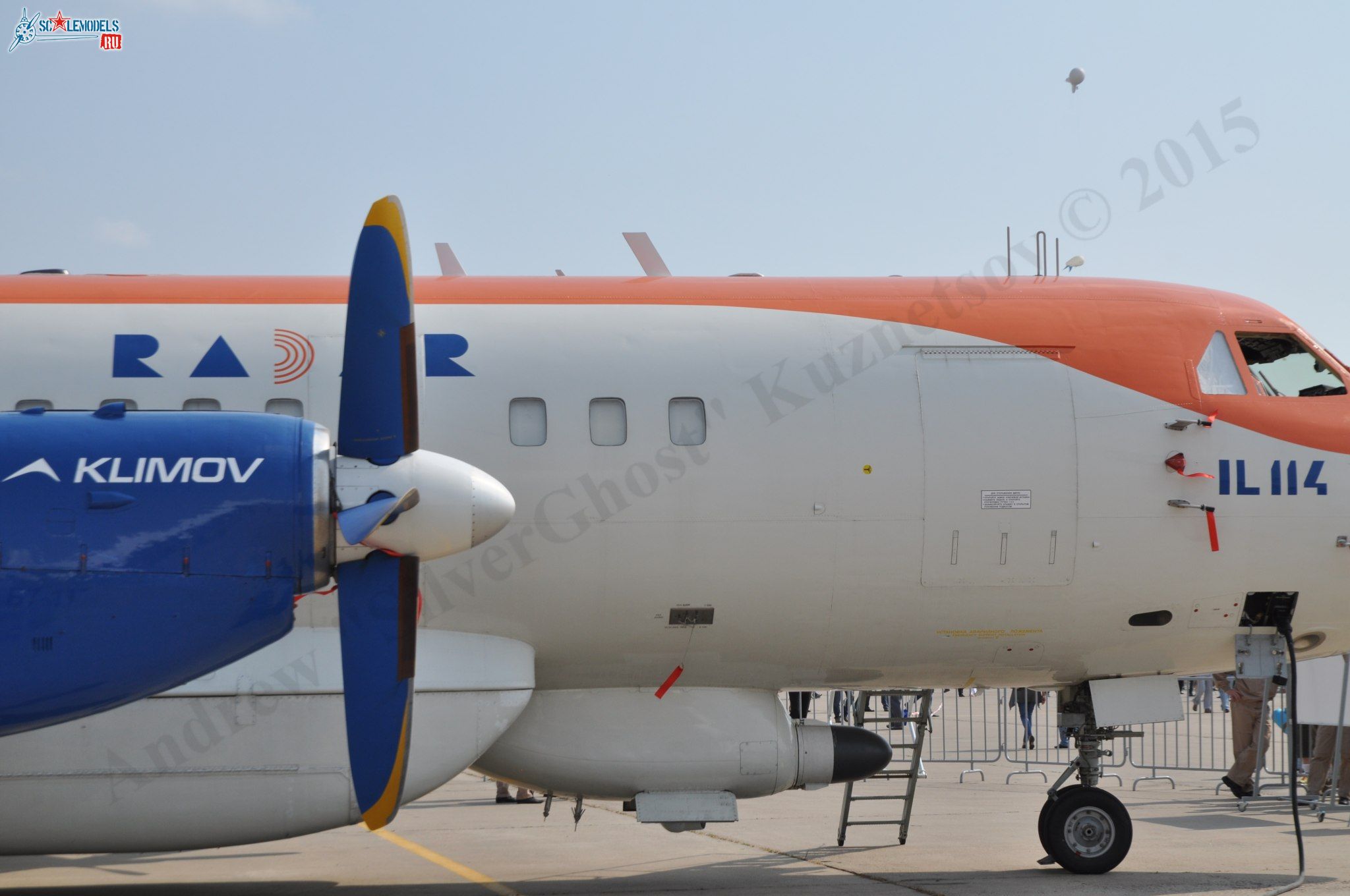 Il-114_288.jpg