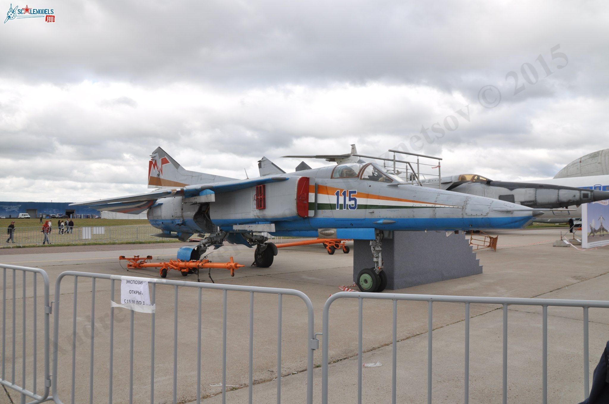 MiG-27M_2.jpg