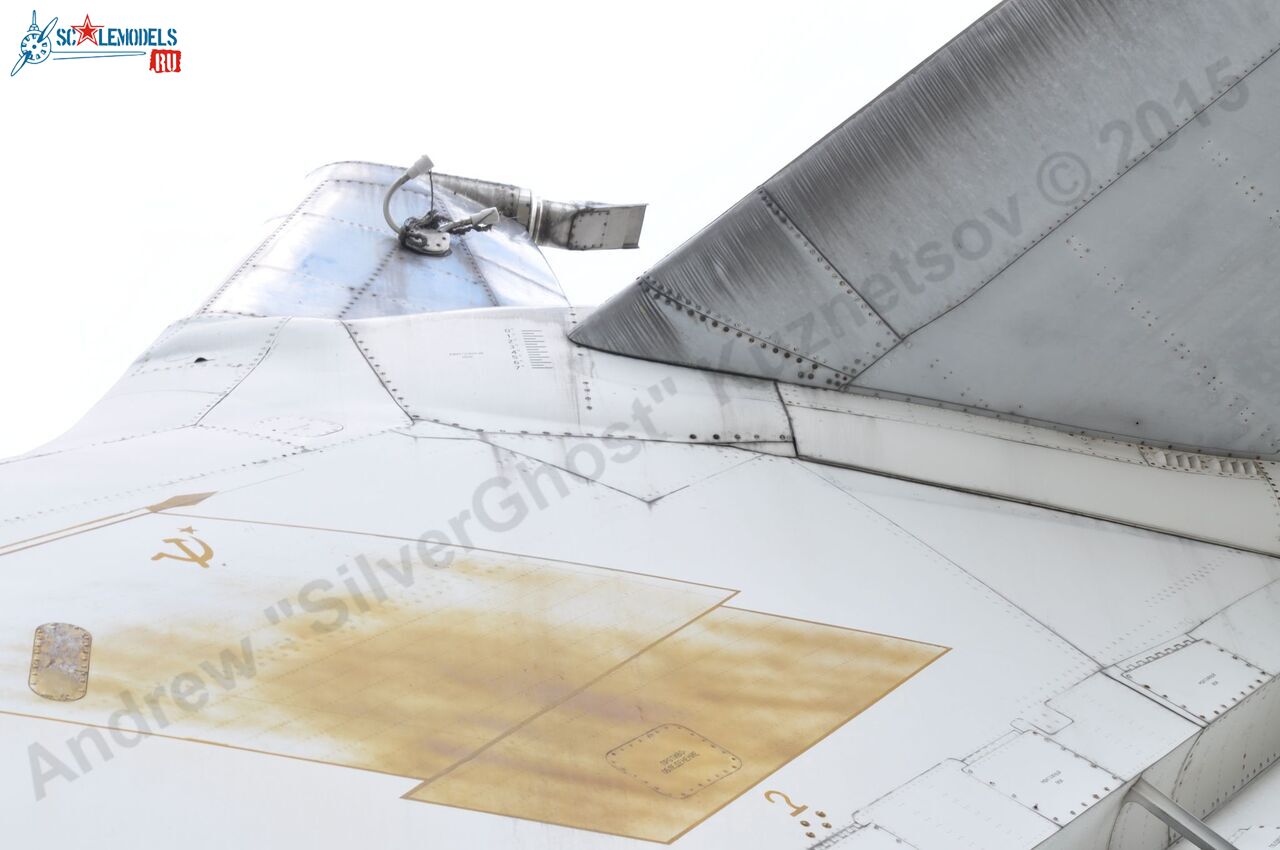 Tu-155_200.jpg