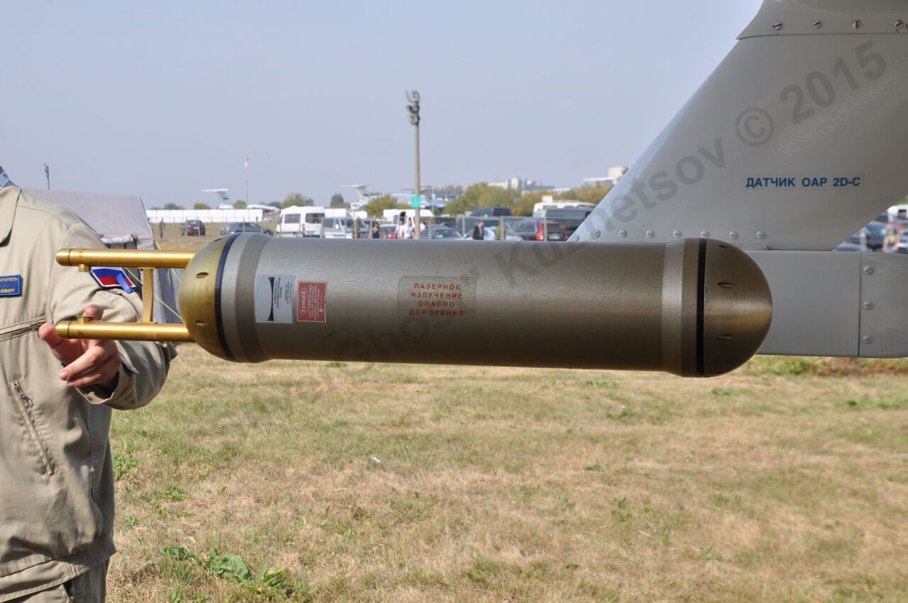 Yak-42LL_75.jpg