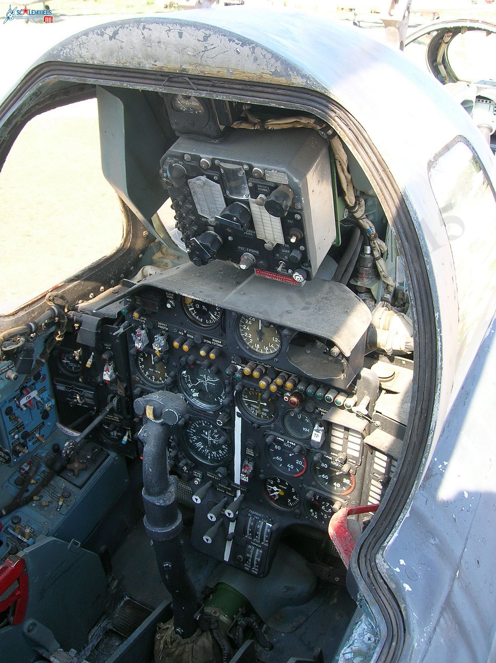 Su-15UM_180.jpg