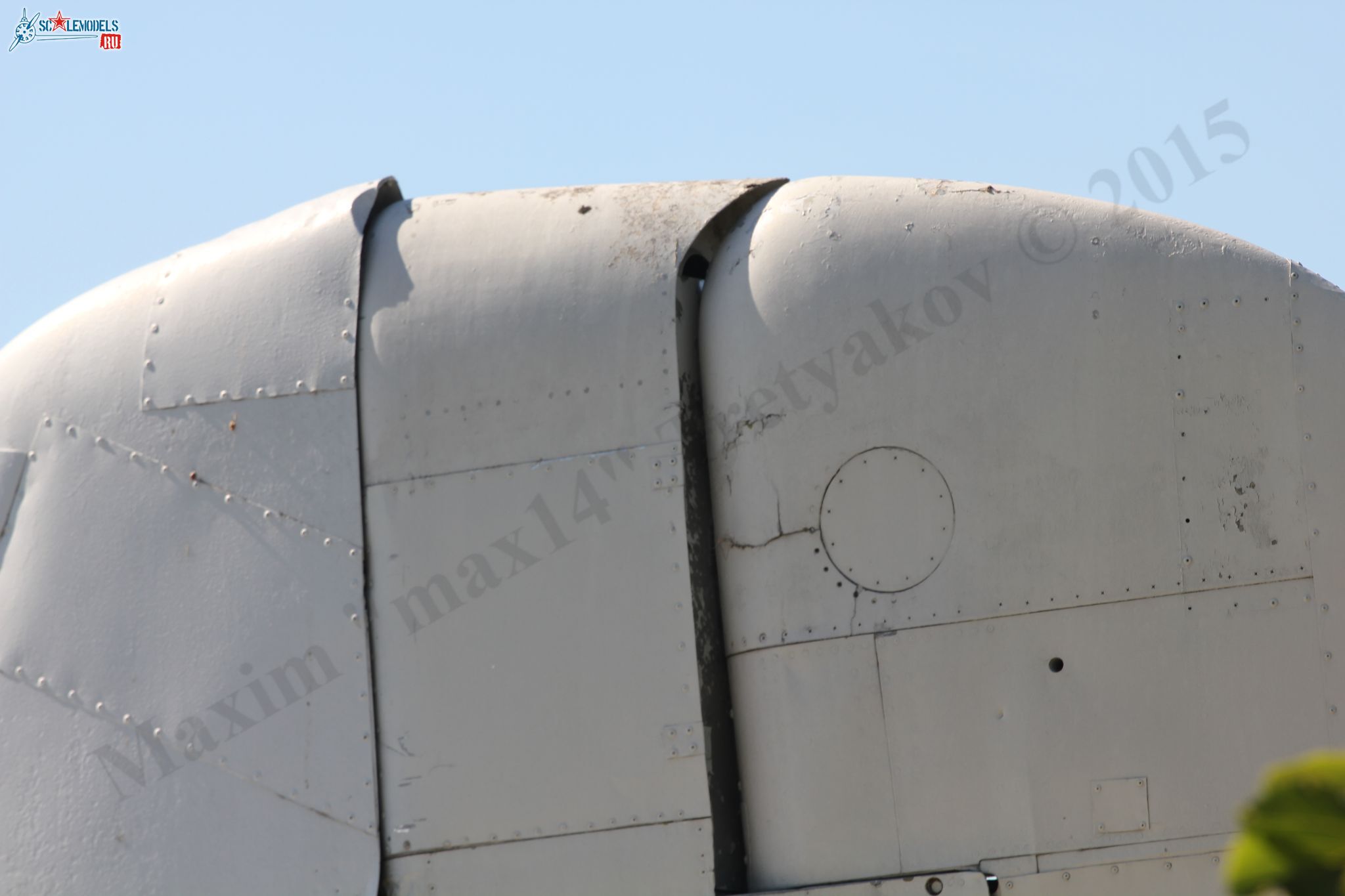 Grumman_S-2F_Tracker_20.jpg