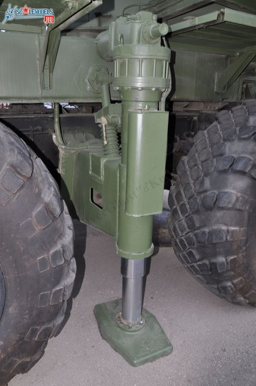 9A52_Smerch_2.jpg