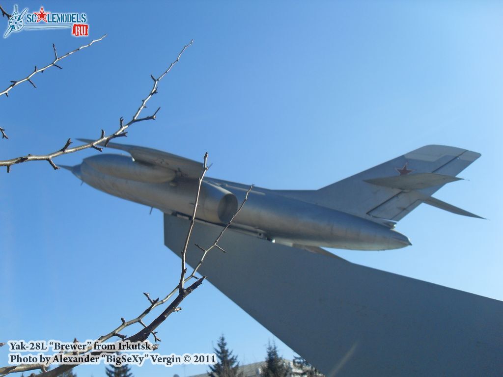 Yak-28L_165.JPG