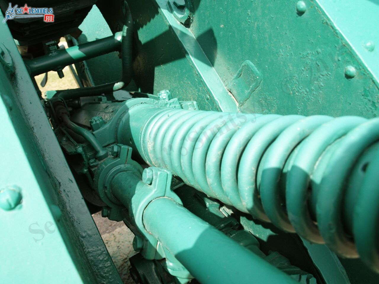 2M-3_4.jpg