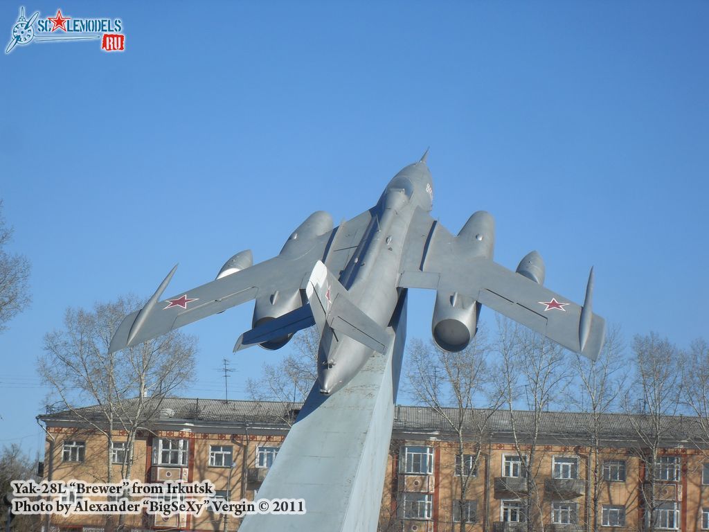 Yak-28L_25.JPG