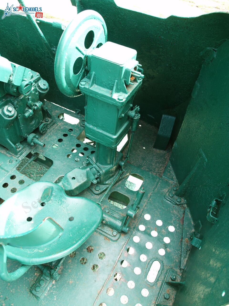 57-mm_AA-gun_35.jpg