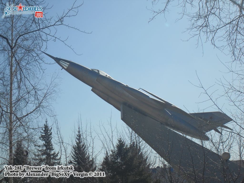 Yak-28L_12.JPG