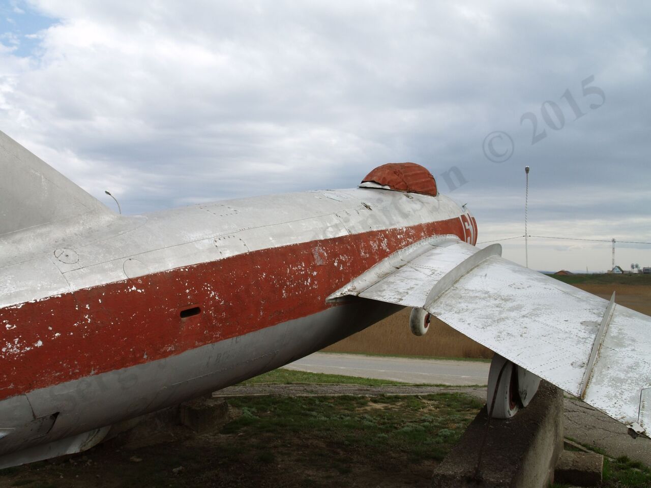 MiG-17_2.jpg