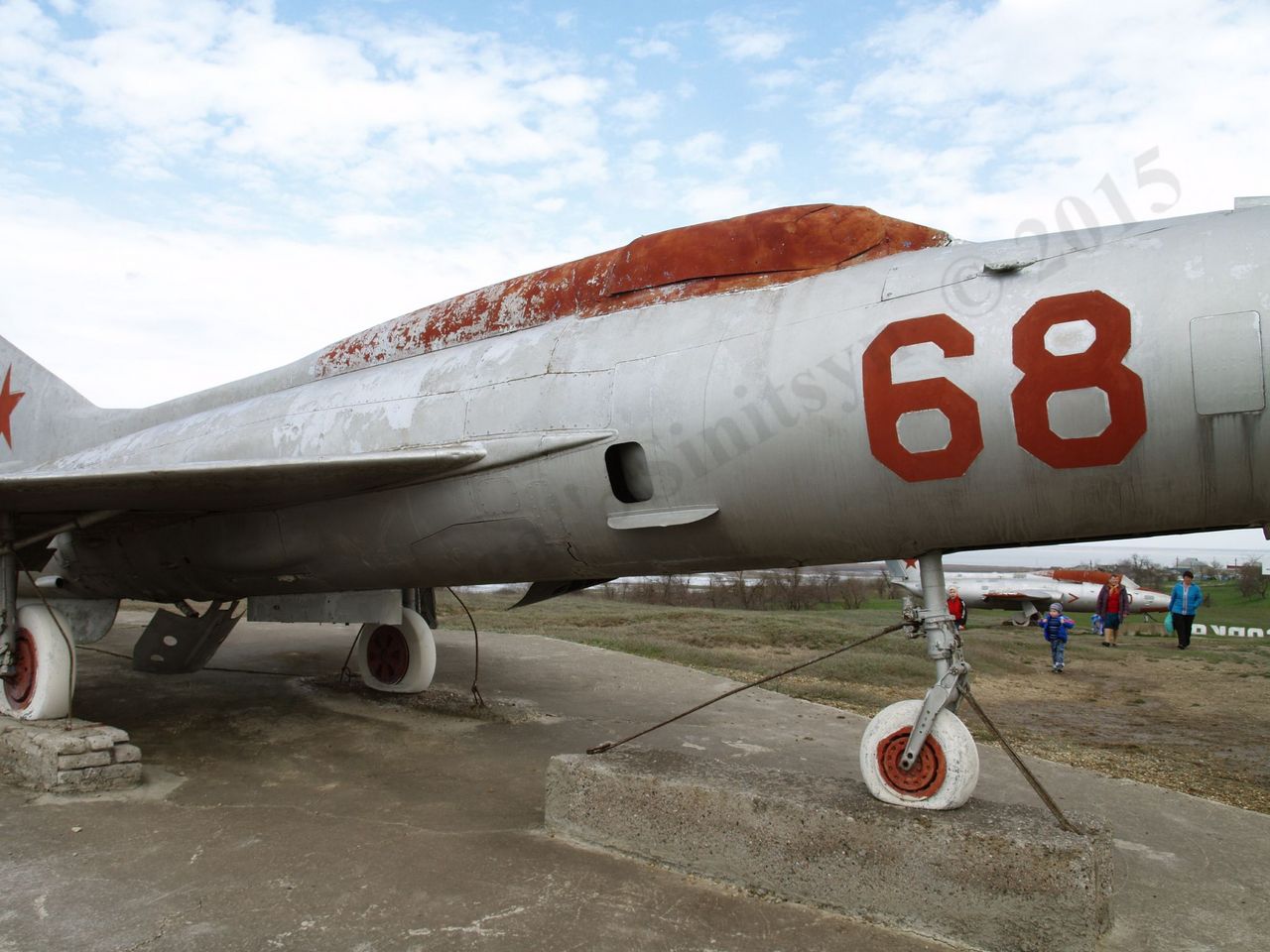 MiG-21_2.jpg