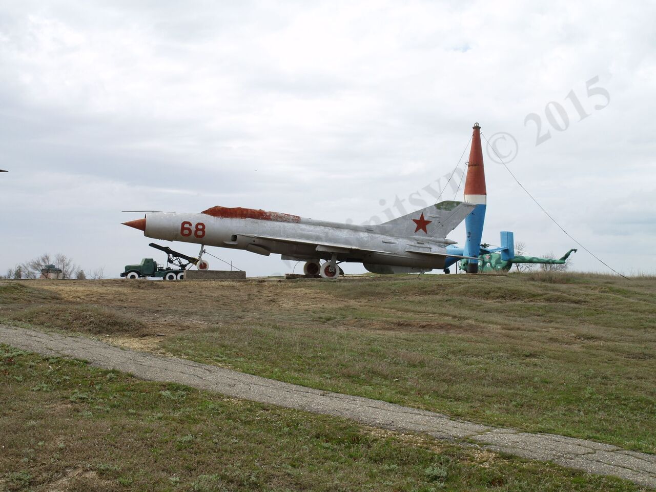 MiG-21_35.jpg