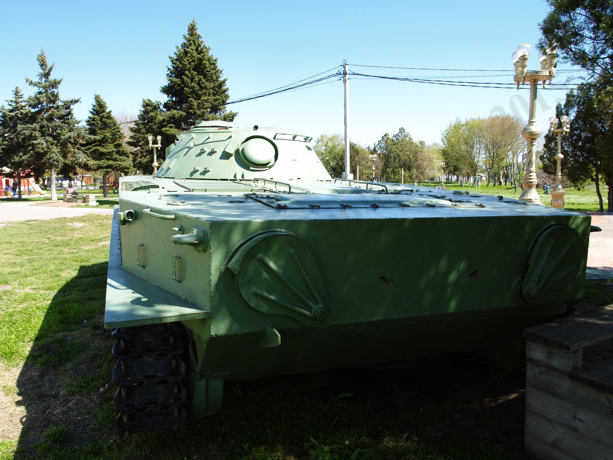 PT-76B_34.jpg