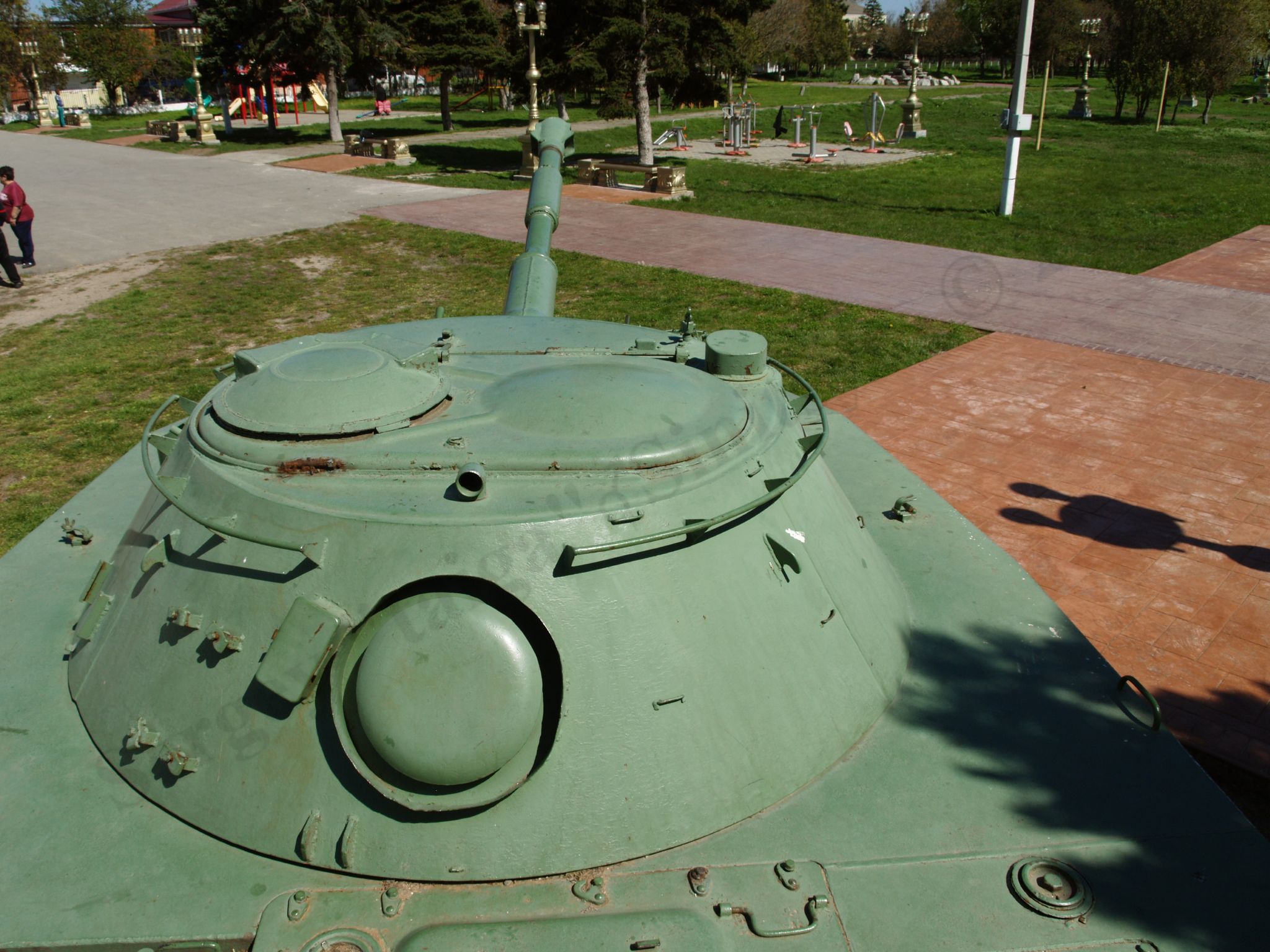 PT-76B_48.jpg