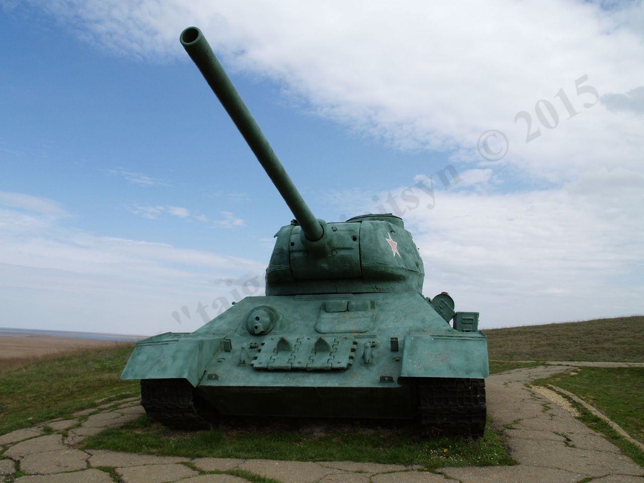 T-34-85_8.jpg