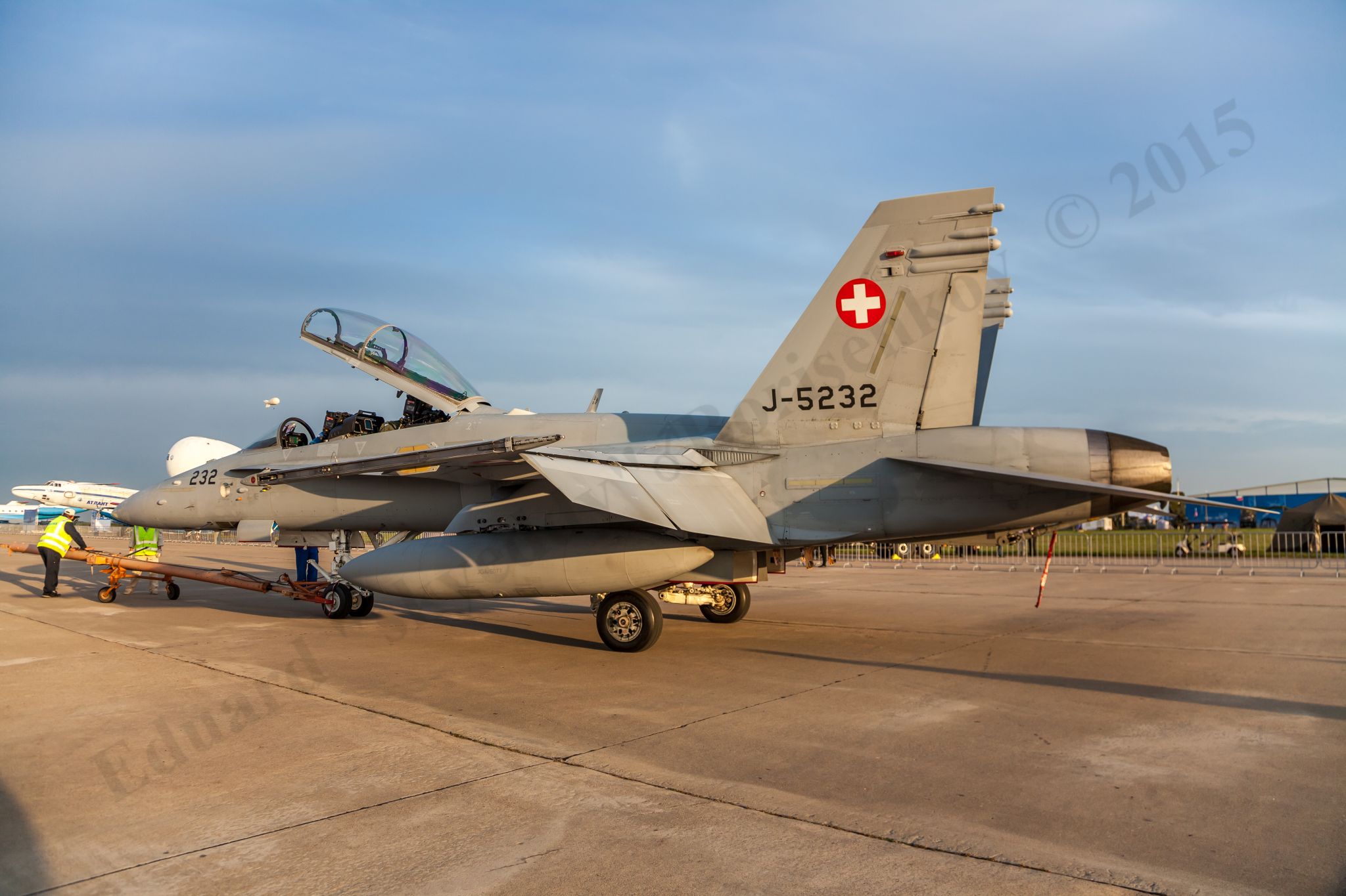 F-18_79.jpg