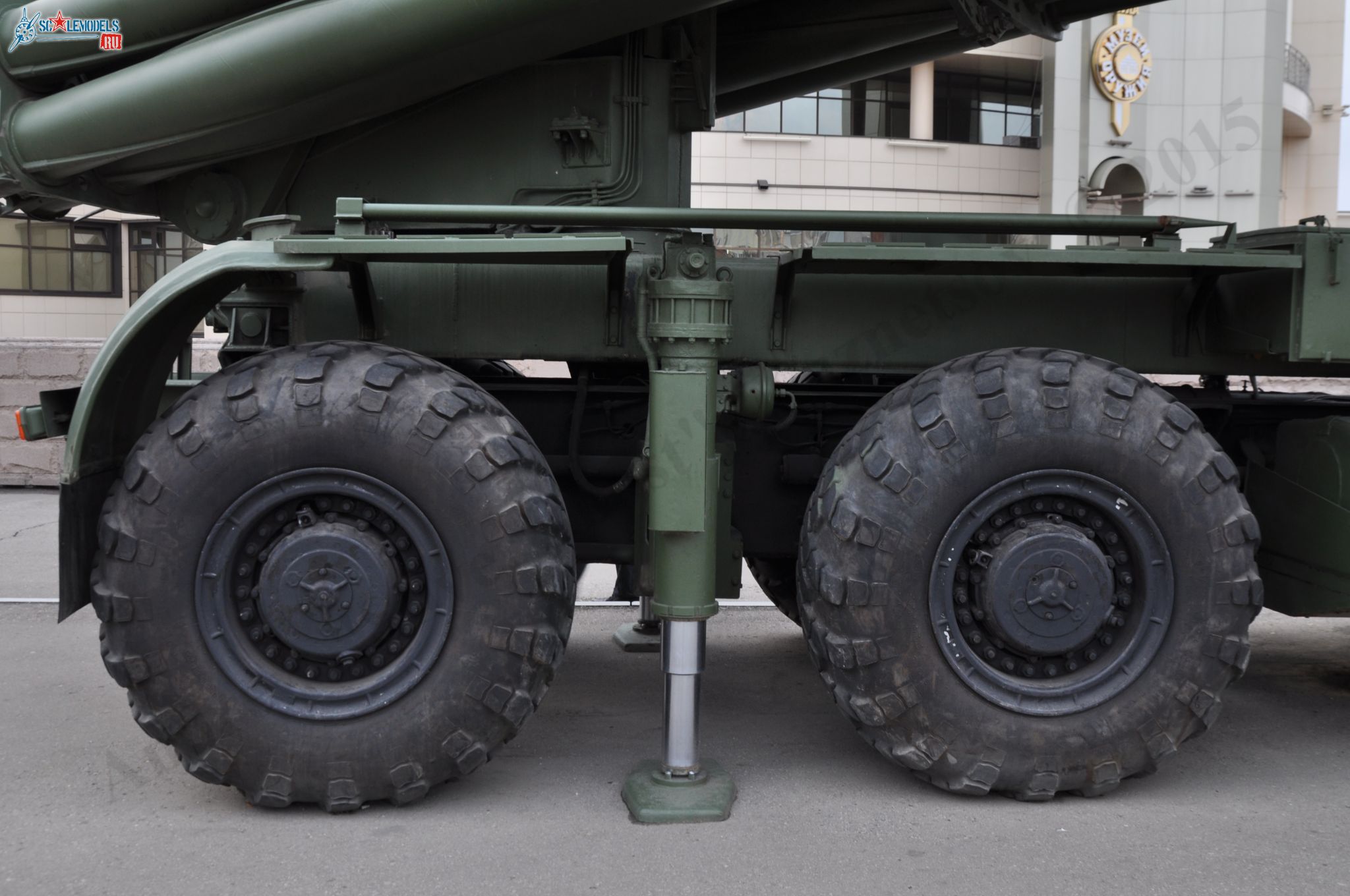 9A52_Smerch_152.jpg