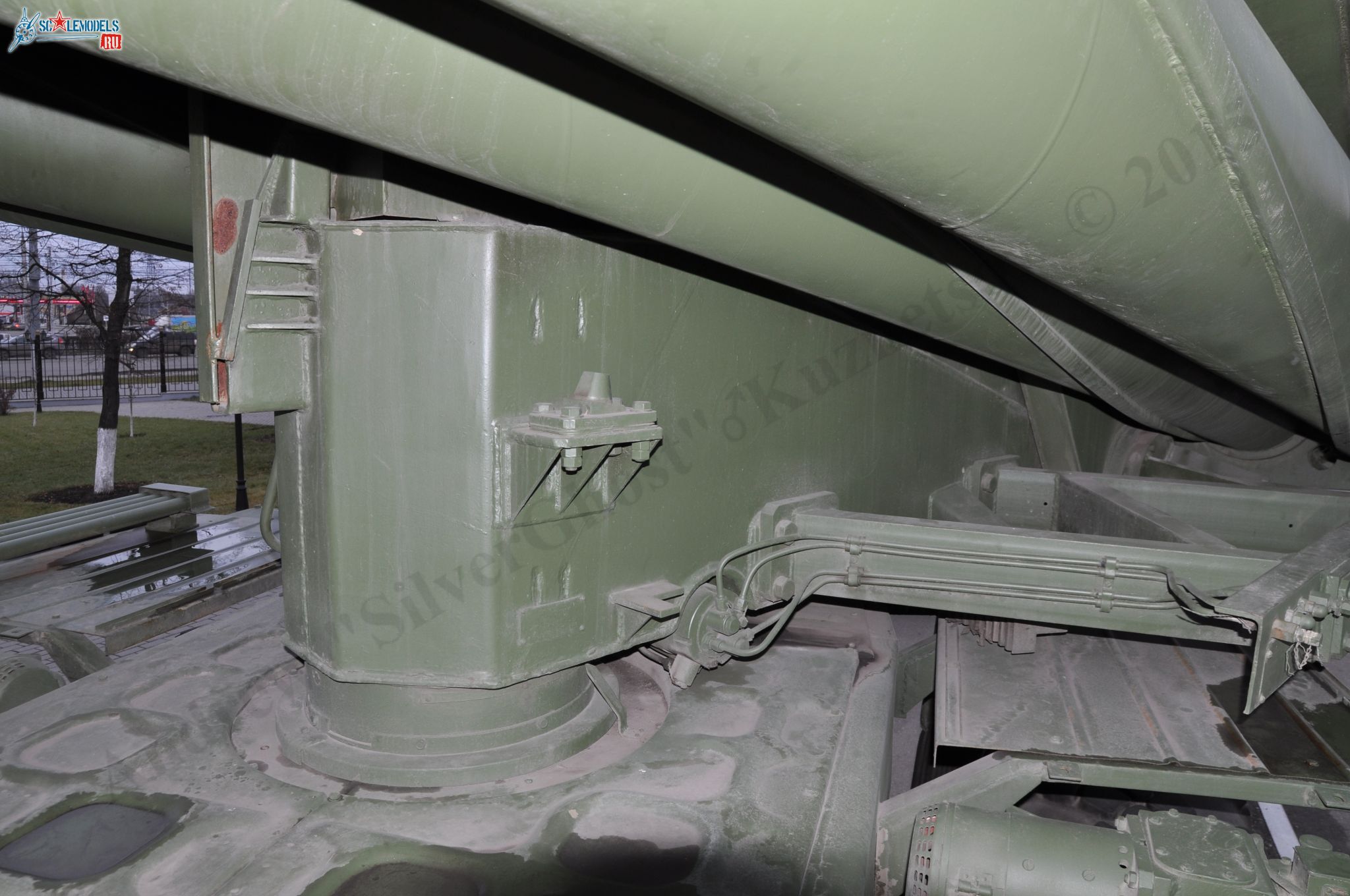 9A52_Smerch_51.jpg