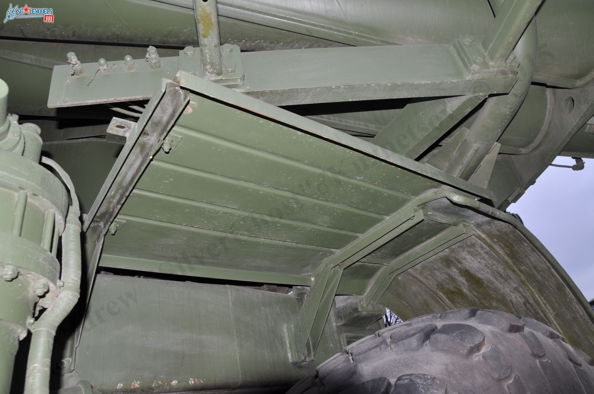 9A52_Smerch_7.jpg