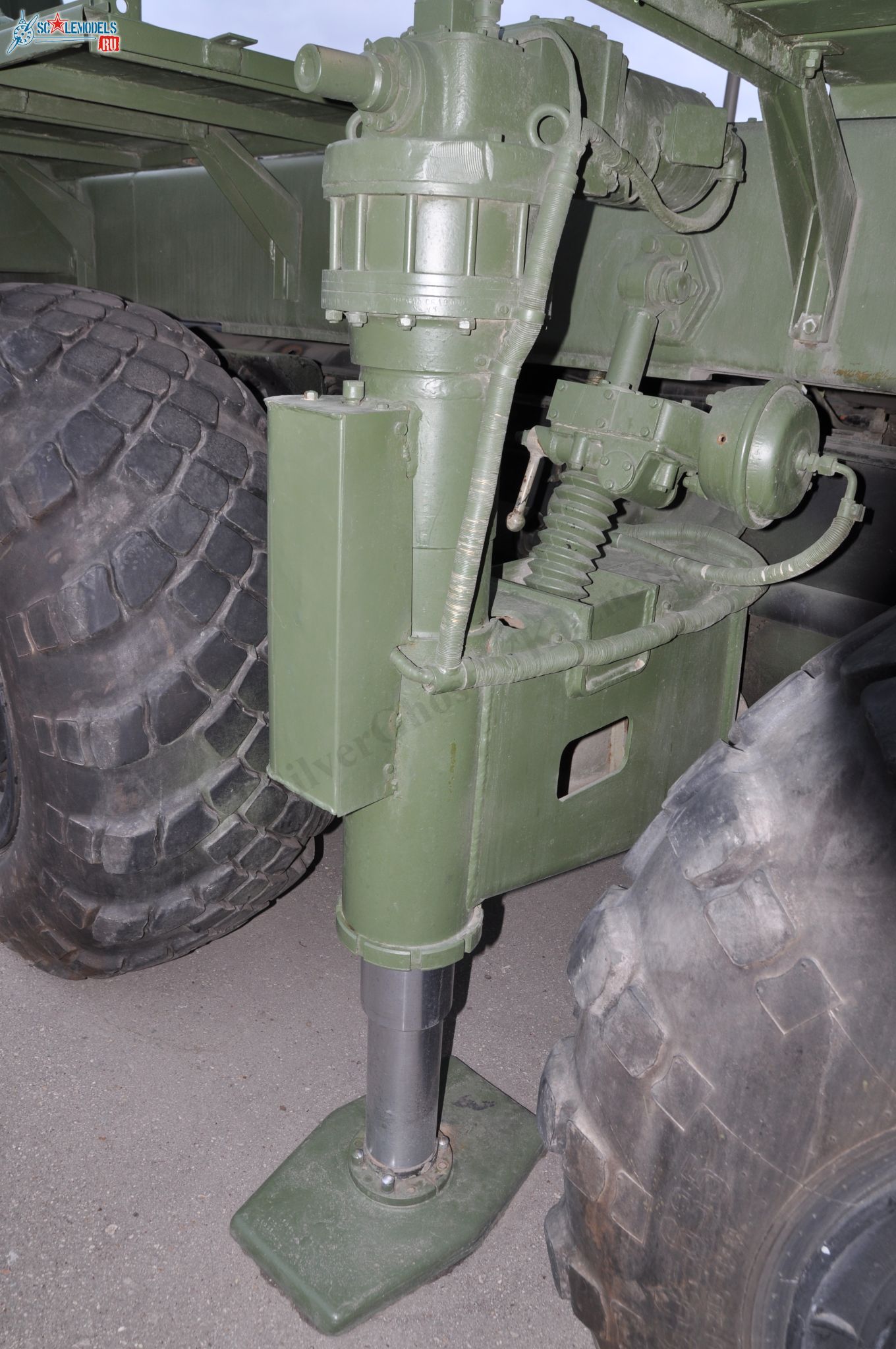 9A52_Smerch_9.jpg