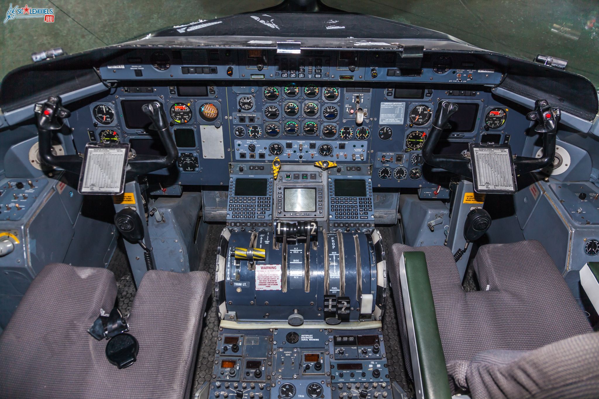 Dash-8-Q300-VQ-BVI_102.jpg