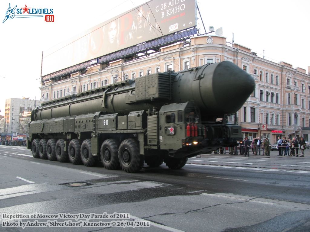 victory_parade_0211.jpg