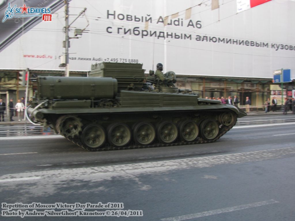 victory_parade_0225.jpg