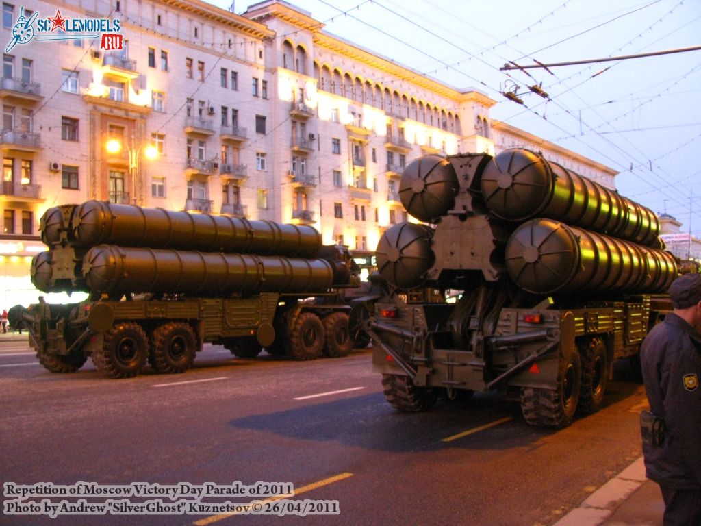 victory_parade_0312.jpg