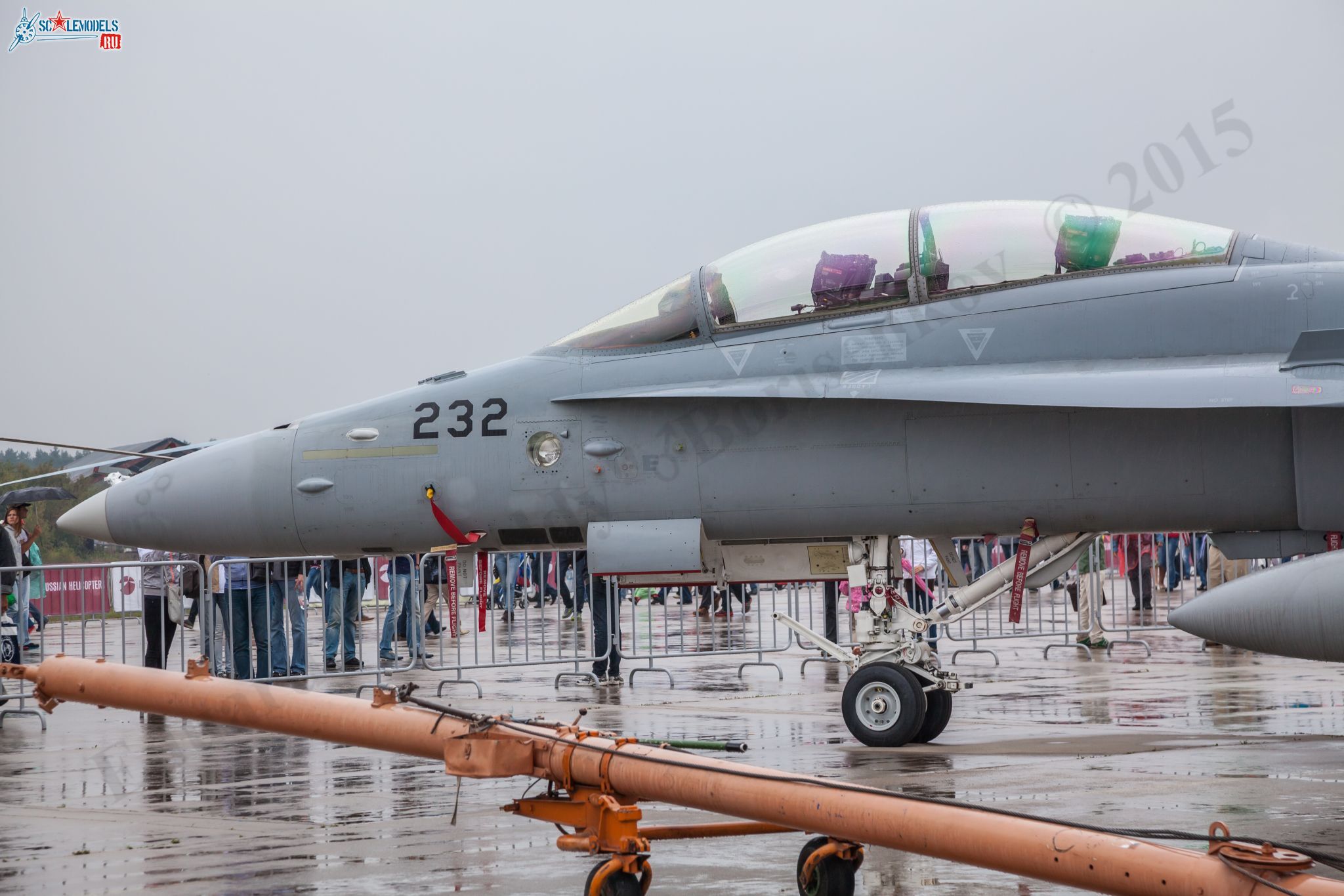 F-18_25.jpg