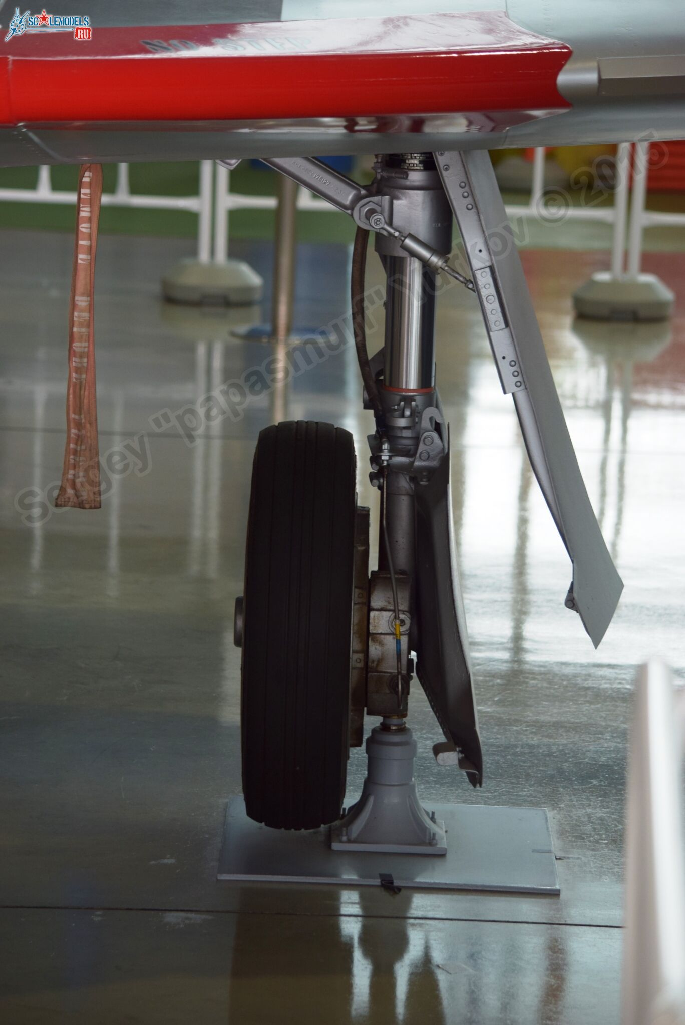 T-33_0072.jpg